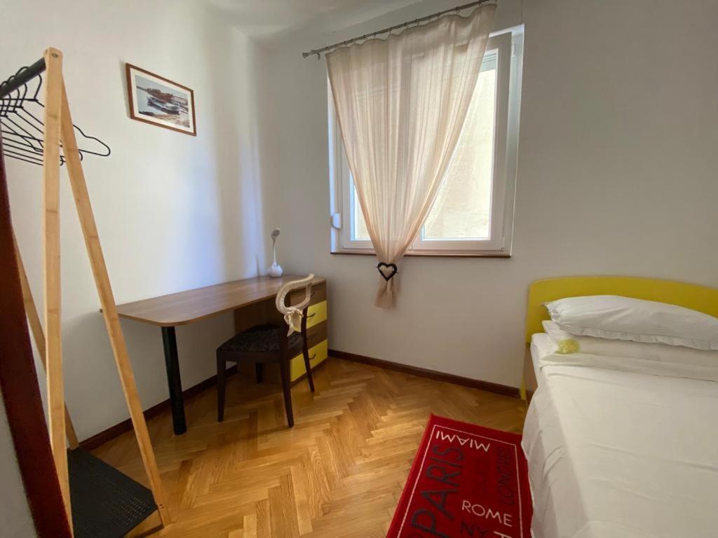 2 Bedroom Apartment/Parking/Market Split Exterior foto