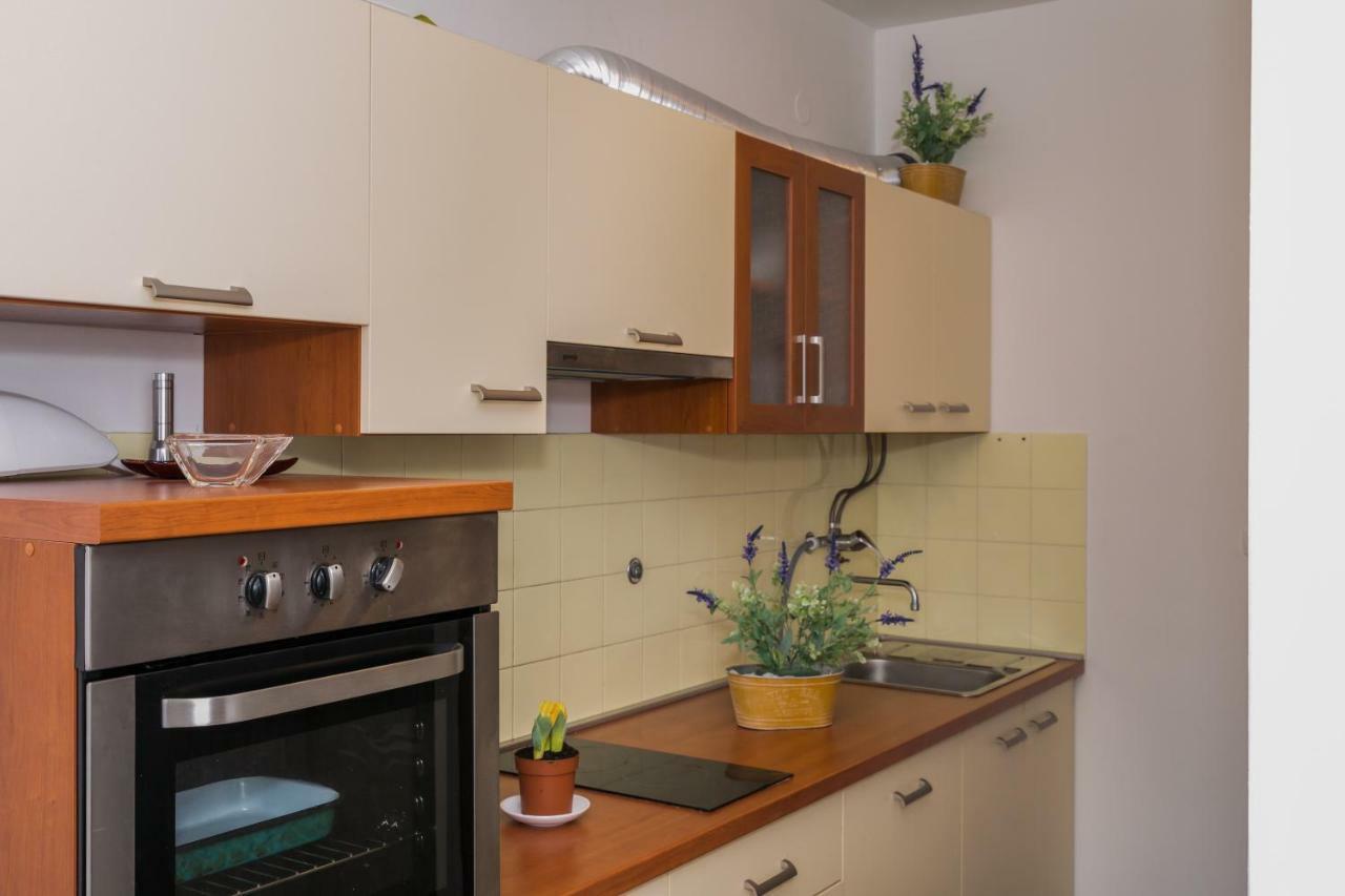 2 Bedroom Apartment/Parking/Market Split Exterior foto